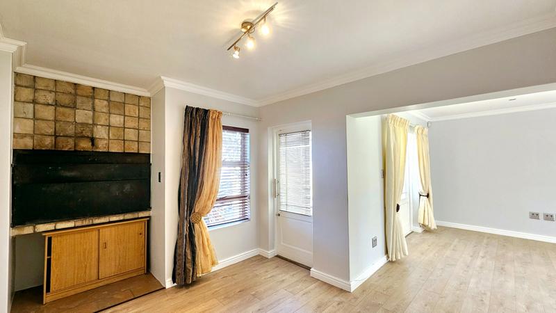 3 Bedroom Property for Sale in Dana Bay Western Cape
